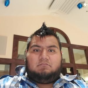 Meet your Posher, Andres